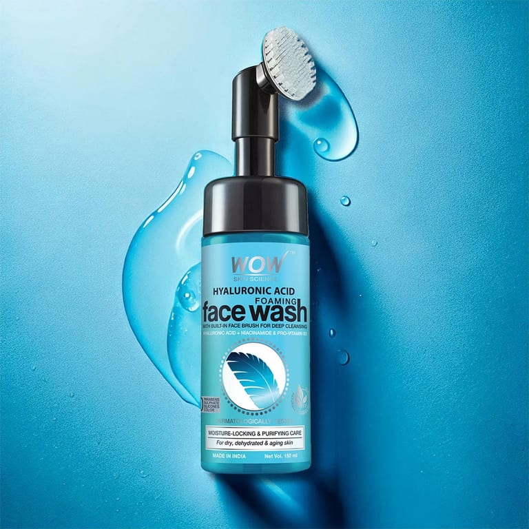 Hyaluronic Acid Face Wash Deeply Hydrates & Gently Cleanses