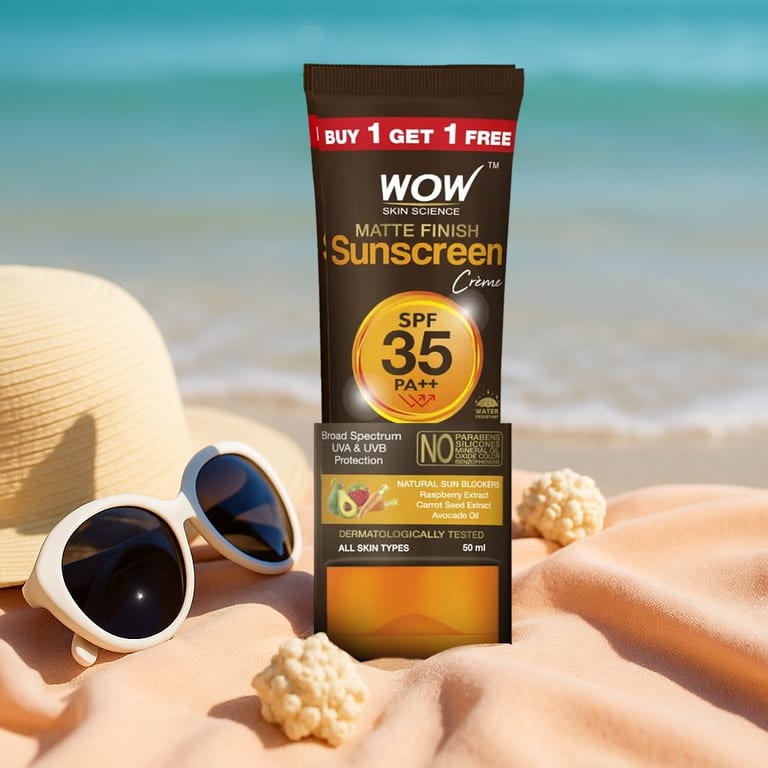 Matte Finish Sunscreen SPF 35 PA++ Lightweight UVA & UVB Protection