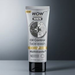 Men Charcoal Niacinamide Face Wash Deep-Clean Oil Control