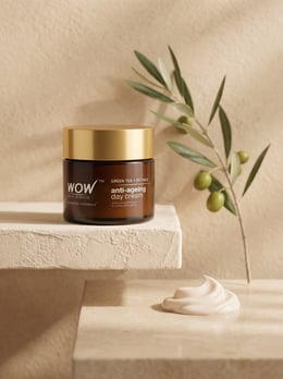 Green Tea & Retinol Face Cream Youthful Glow and Skin Renewal